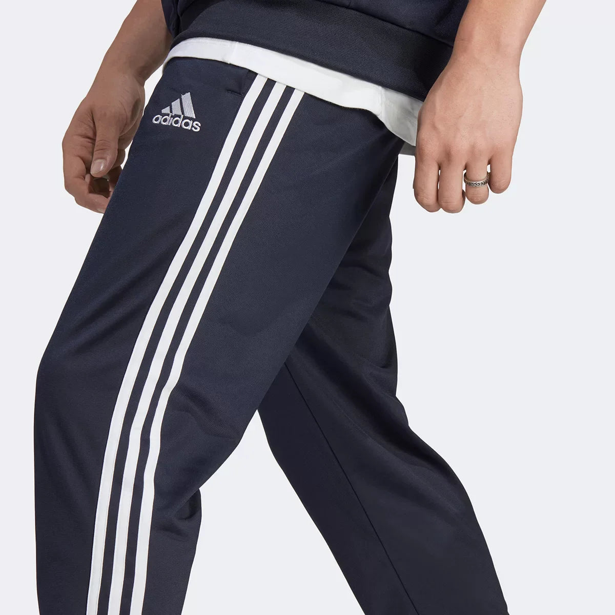 Conjunto Adidas - Liquidación Especial para Papá